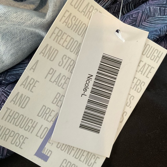 Lularoe Nicole Dress - NWT - Picture 8 of 8